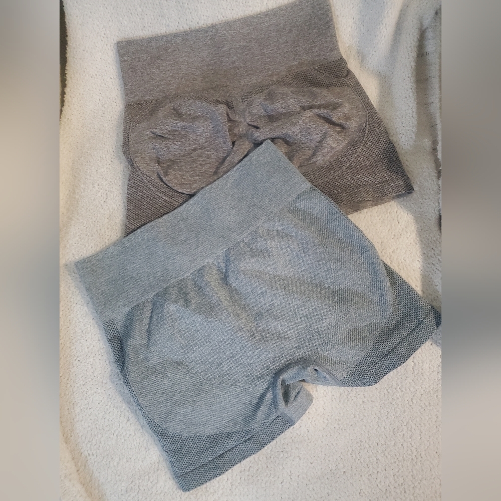 Set Of 2 Gray High-Waisted Shapewear Shorts Medium